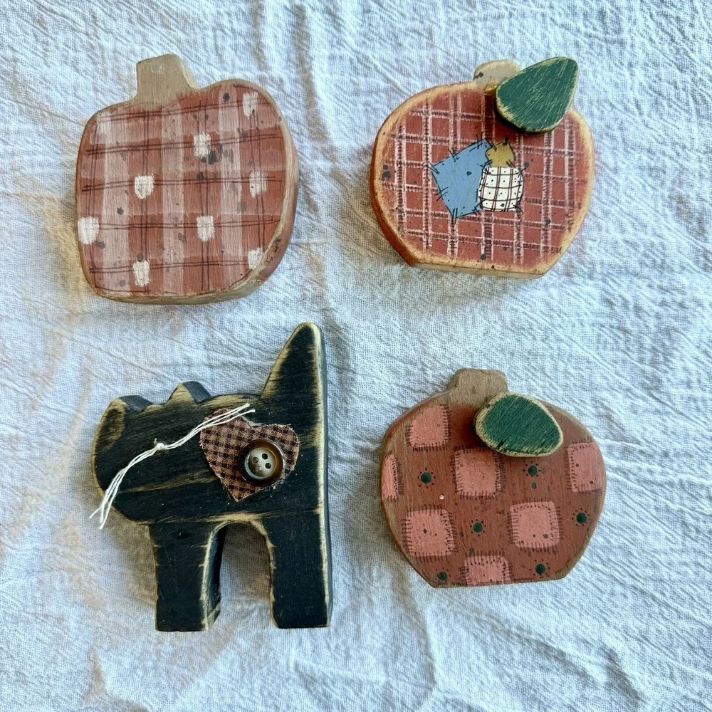 Wooden Handcrafted Pumpkin Set Black Cat Folk Country Halloween Hand Painted